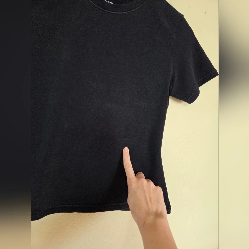 Quince Organic Cotton Jersey Tee Fitted Basic Capsule Minimalist - Picture 10 of 11